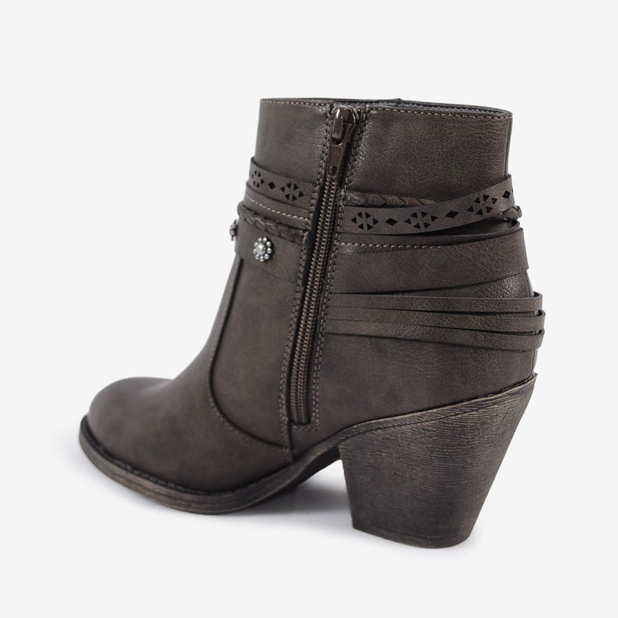 ADIA CHARCOAL
