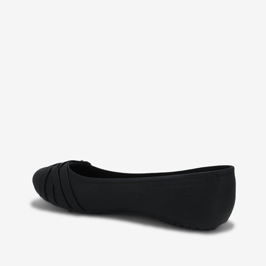 GENESIS BLACK / BLACK wide width available